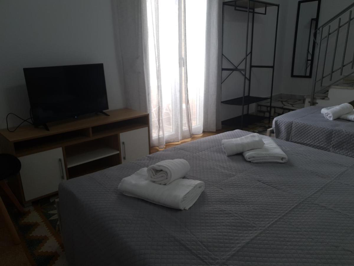 Callisto Room 4 Ermoupoli Ngoại thất bức ảnh