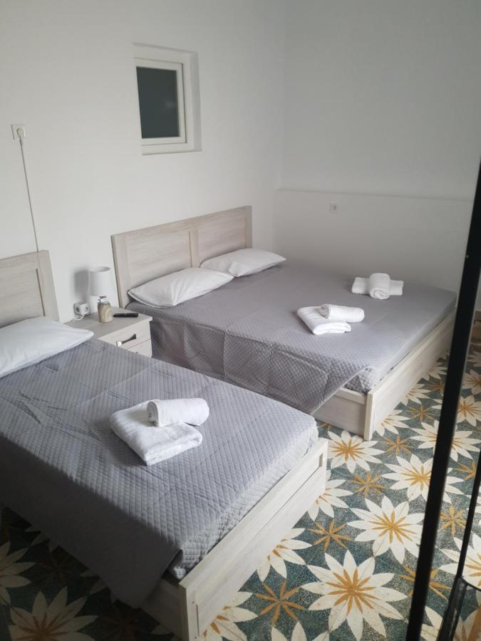 Callisto Room 4 Ermoupoli Ngoại thất bức ảnh
